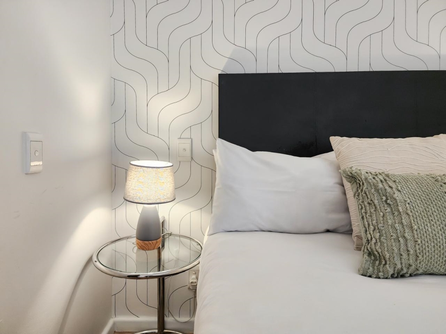 1 Bedroom Property for Sale in De Waterkant Western Cape